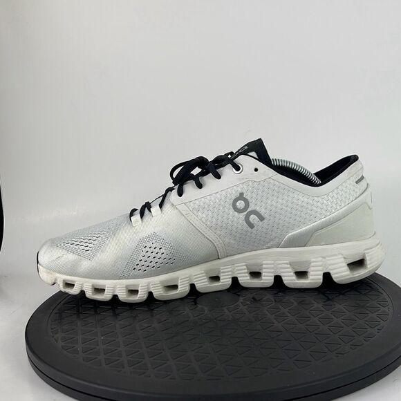 On Cloud X White/Black Athletic Running Shoes Men’s Size 11 - Picture 8 of 11